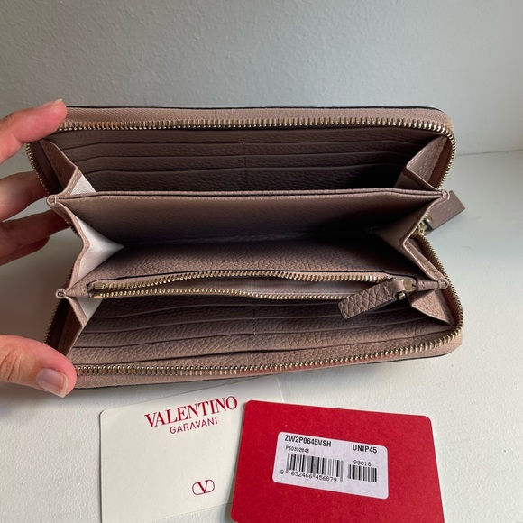 Like NEW Valentino Wallet - Taupe - Picture 4 of 4